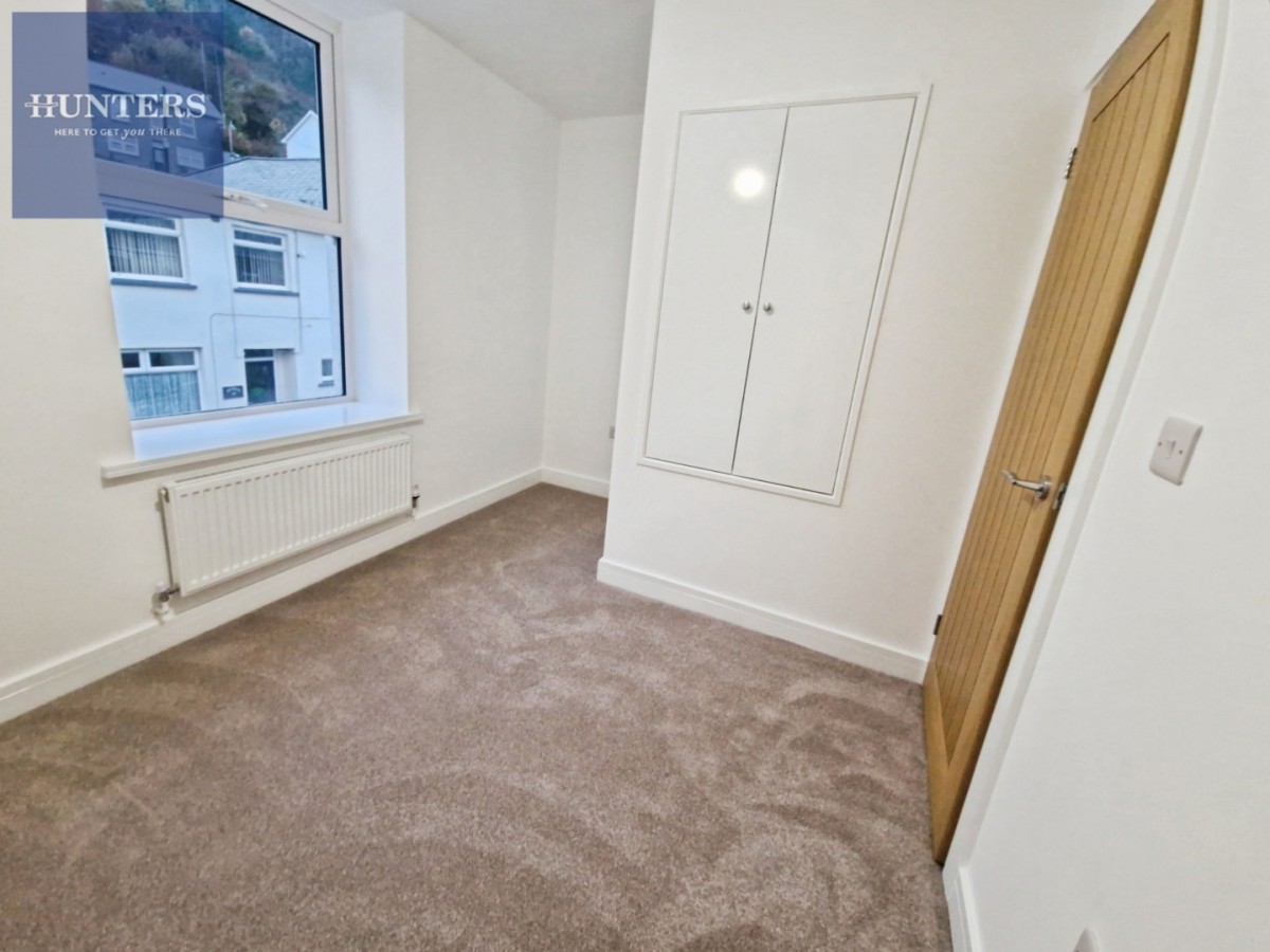 High Street, Ogmore Vale, Bridgend, CF32 7AD