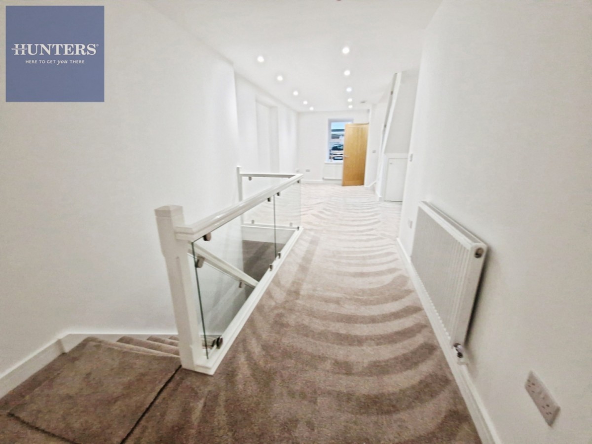 High Street, Ogmore Vale, Bridgend, CF32 7AD