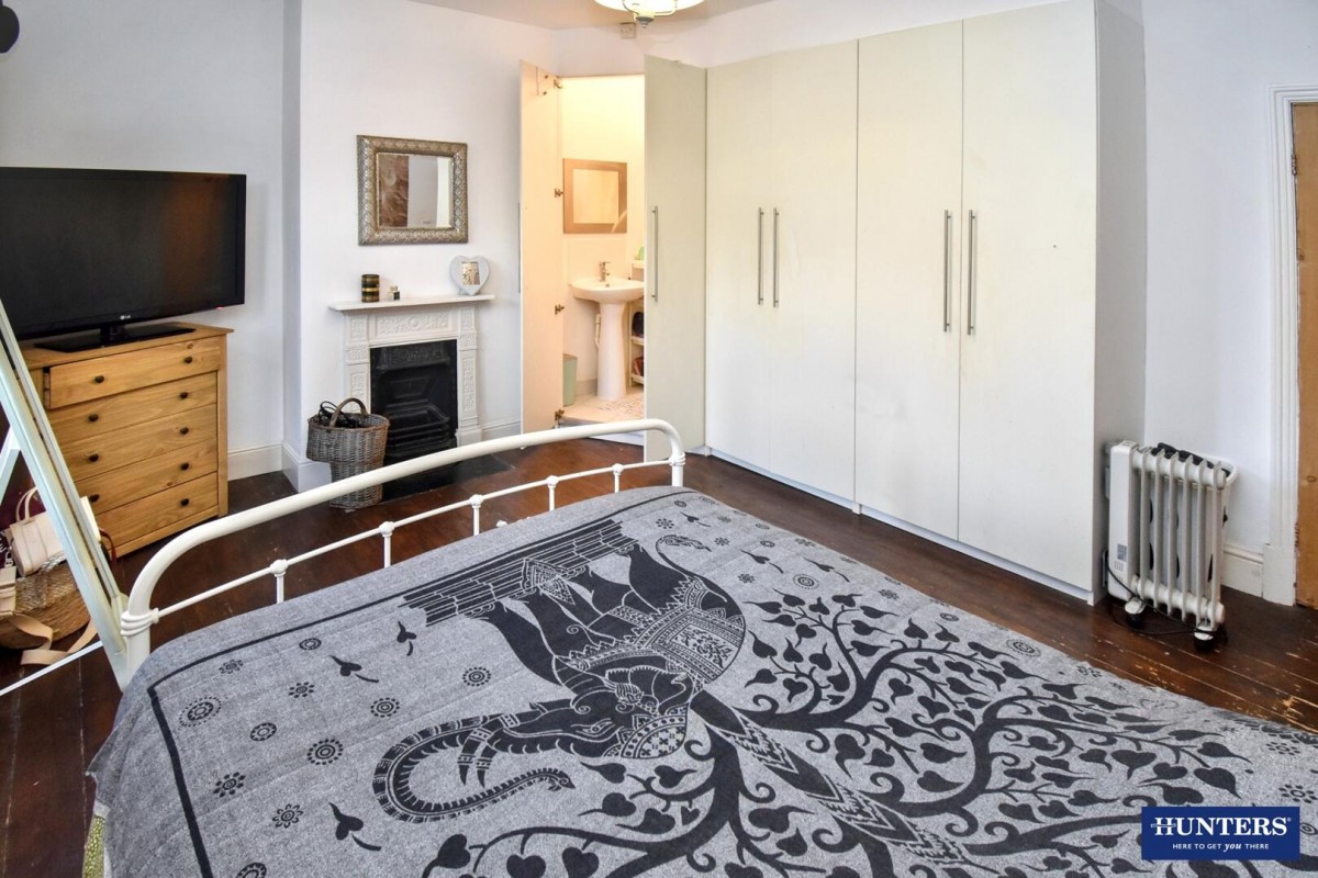 Marstown Avenue, Wigston, LE18 4UH