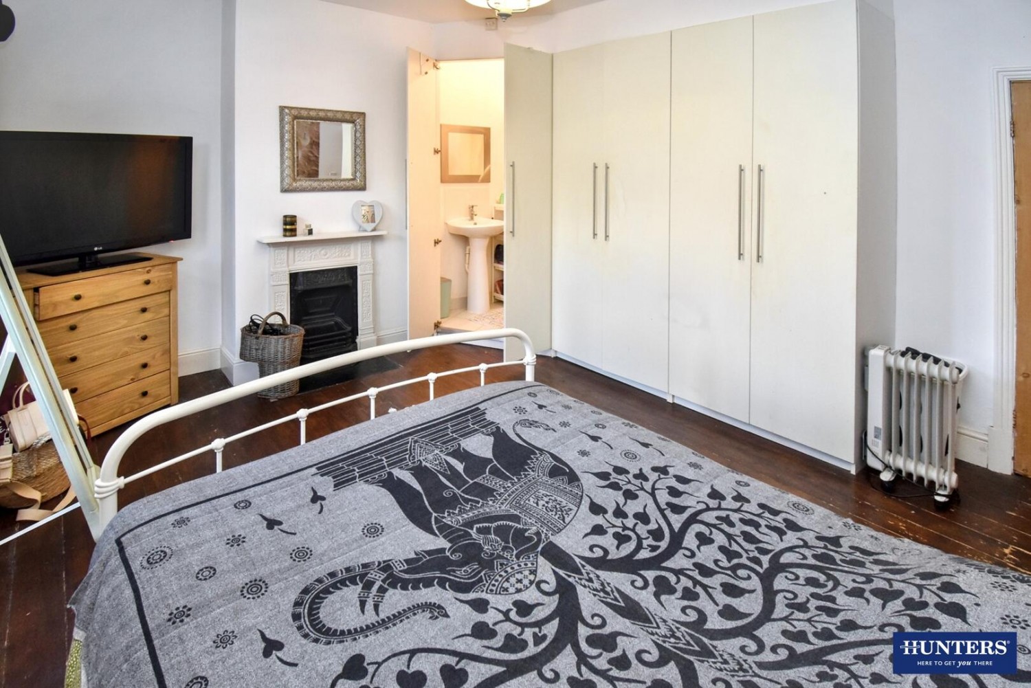 Marstown Avenue, Wigston, LE18 4UH