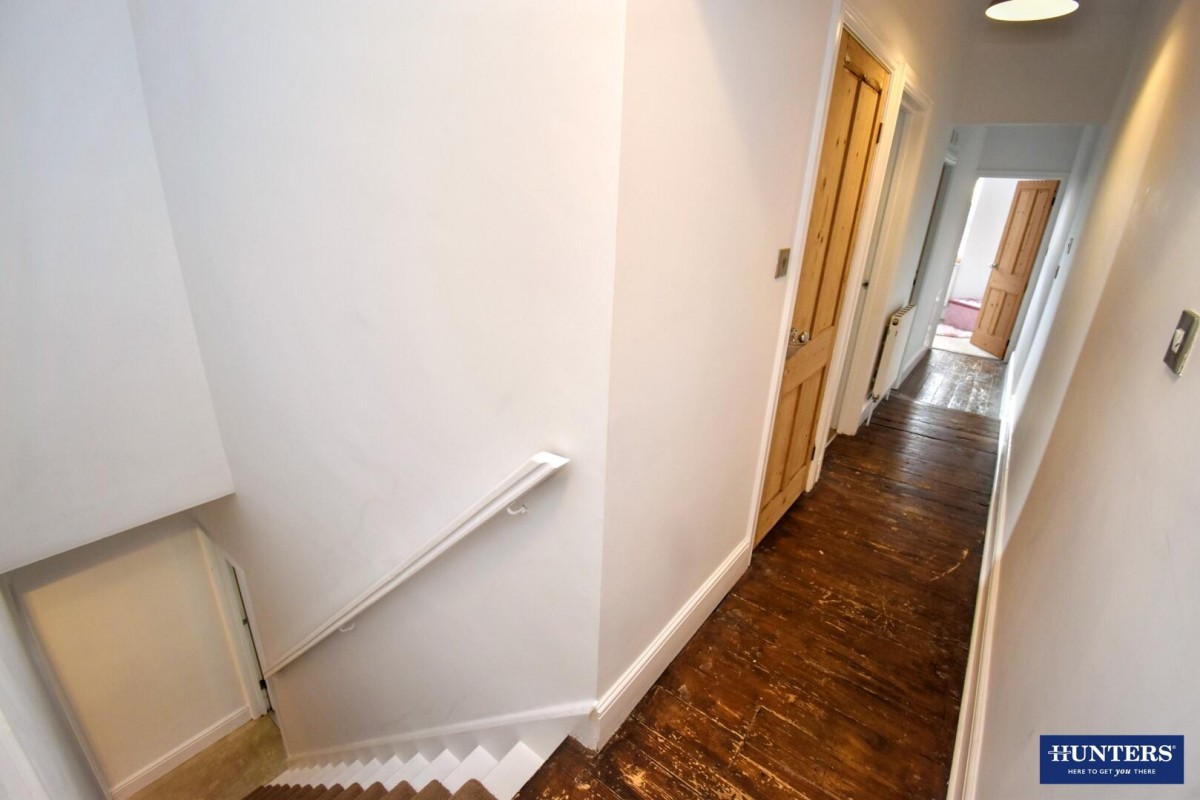 Marstown Avenue, Wigston, LE18 4UH