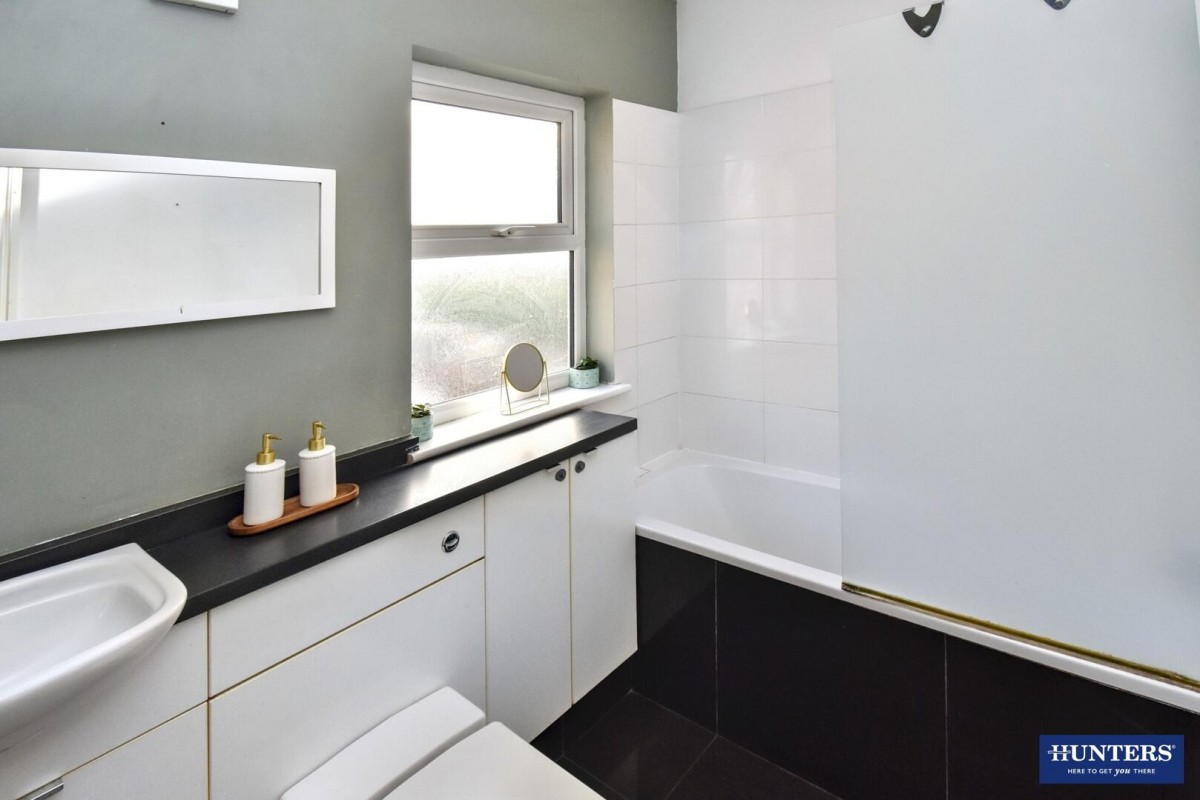 Marstown Avenue, Wigston, LE18 4UH