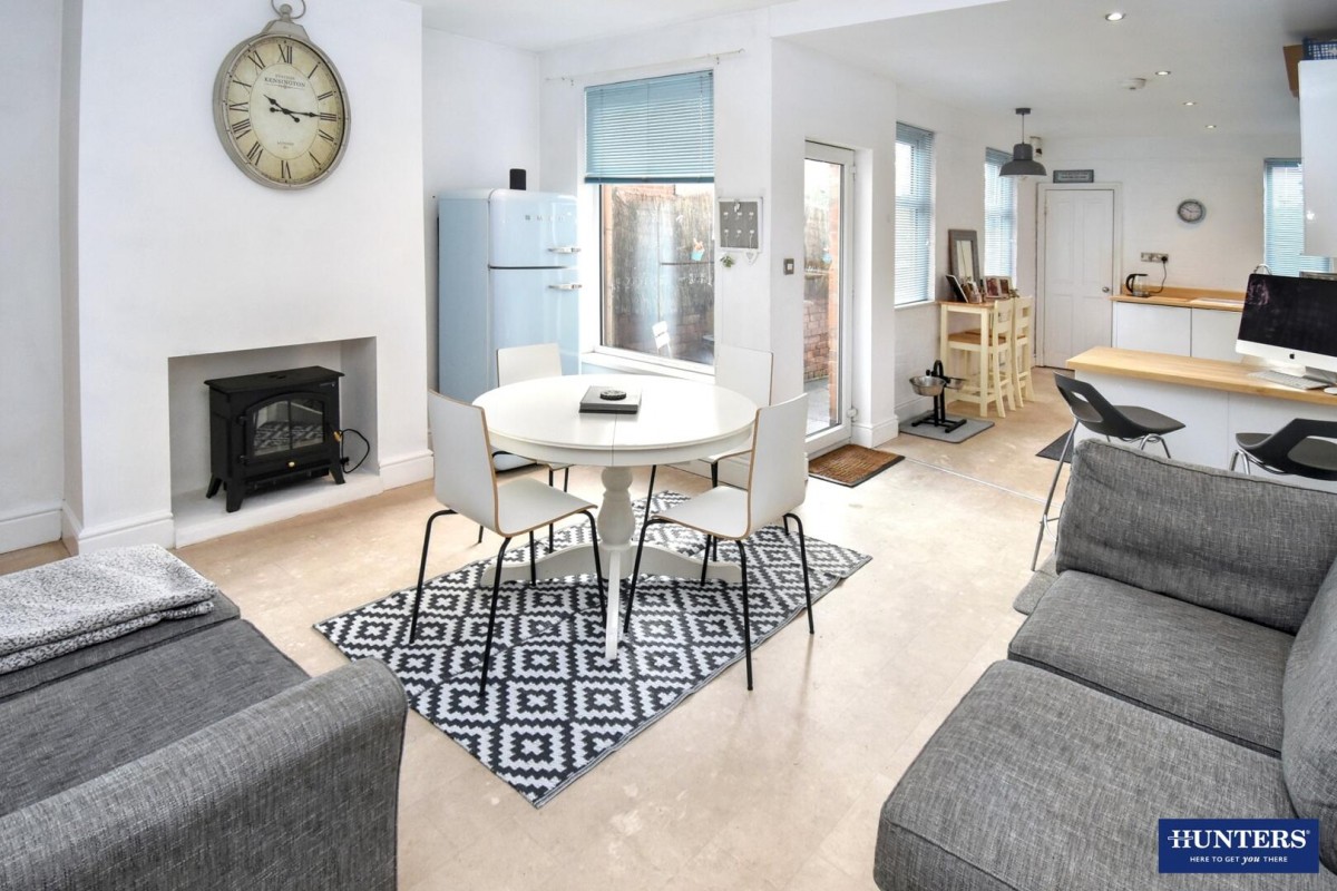 Marstown Avenue, Wigston, LE18 4UH