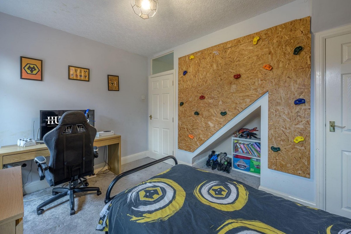 Wolverhampton Road, Sedgley,