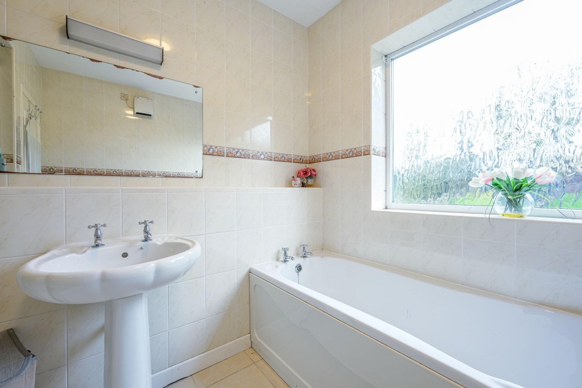 Wolverhampton Road, Sedgley,