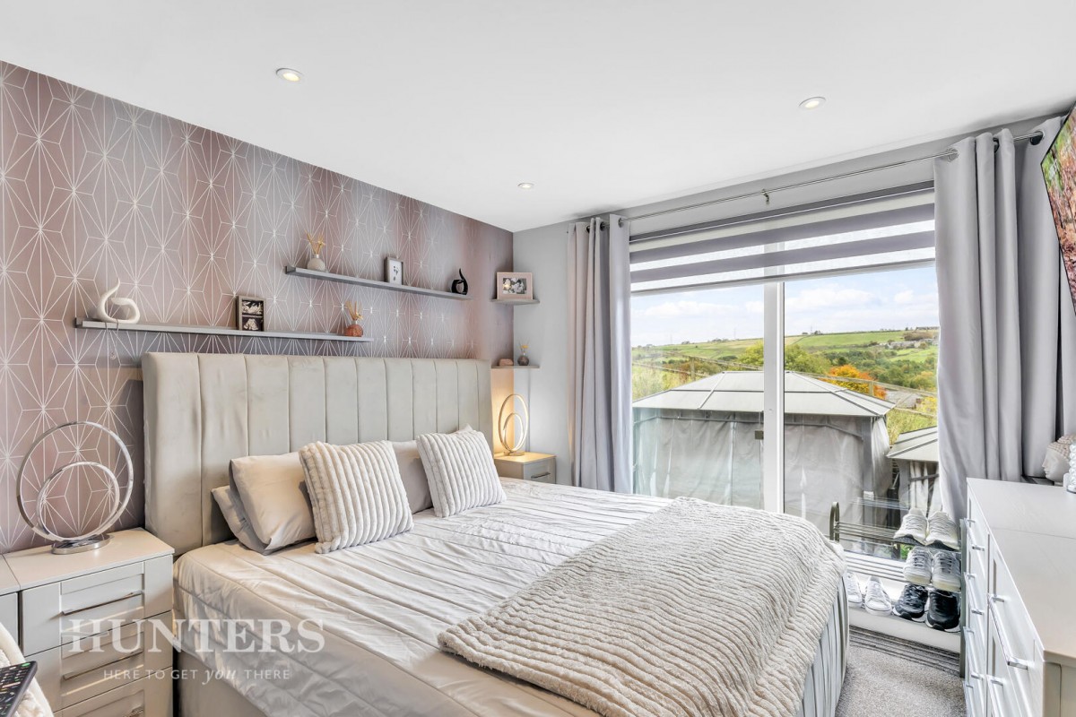 Moordale Avenue, Oldham