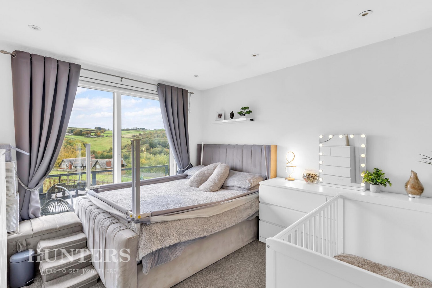 Moordale Avenue, Oldham