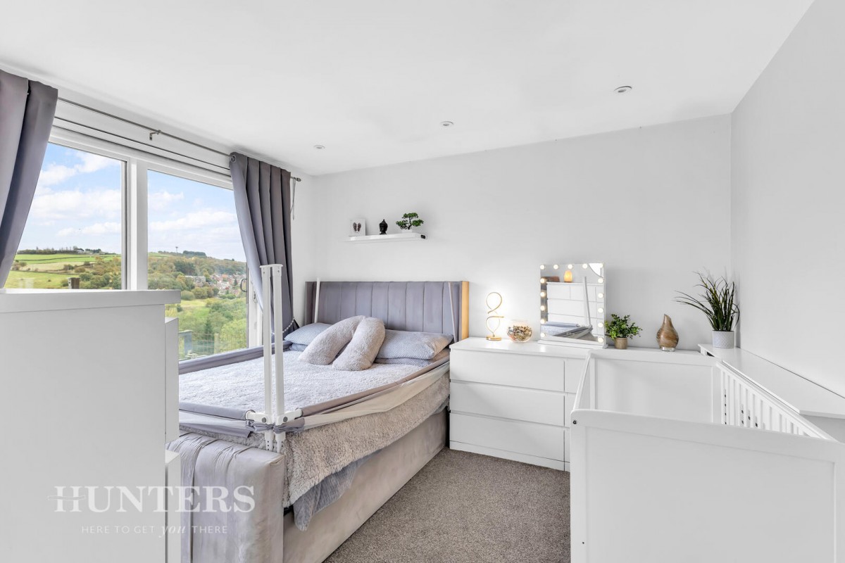 Moordale Avenue, Oldham