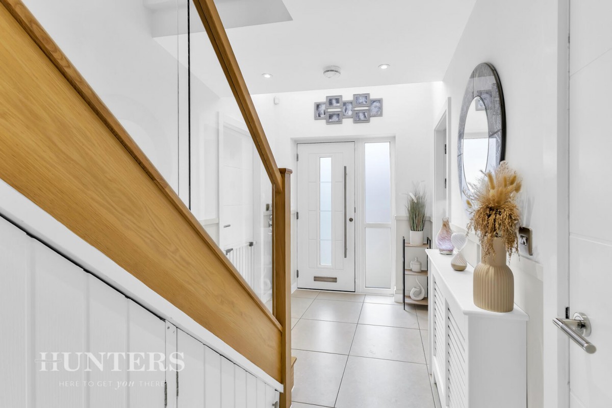 Moordale Avenue, Oldham