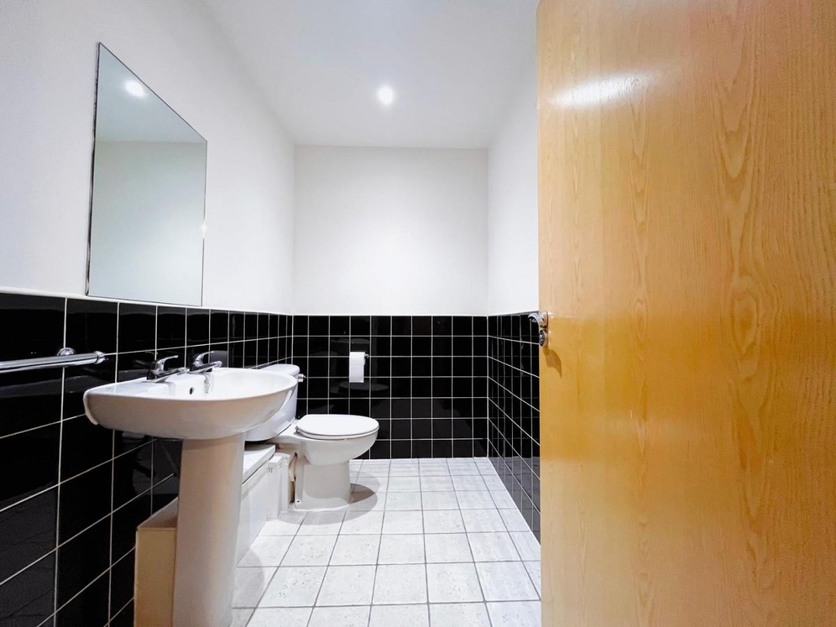 City Central , 27 Wellington Street, Leeds