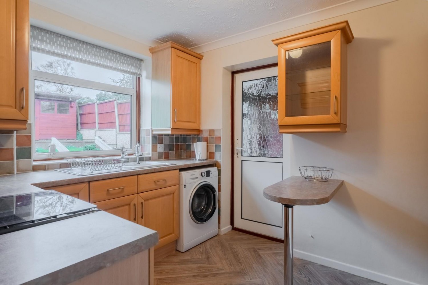 Lawnswood Road, Dudley