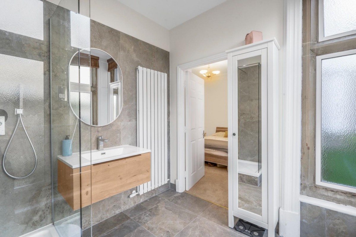 Park Mont, Park Avenue, Roundhay, Leeds