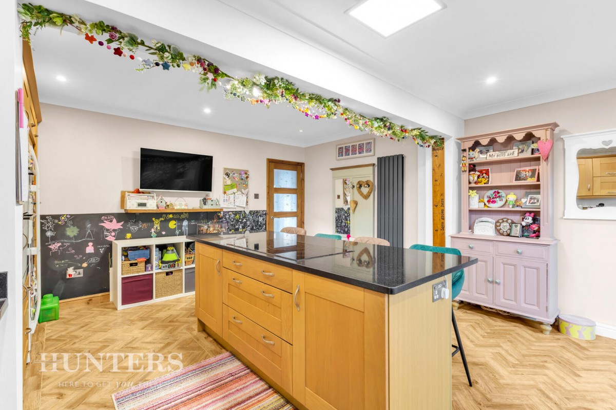 Haugh Lane, Newhey OL16 3RB