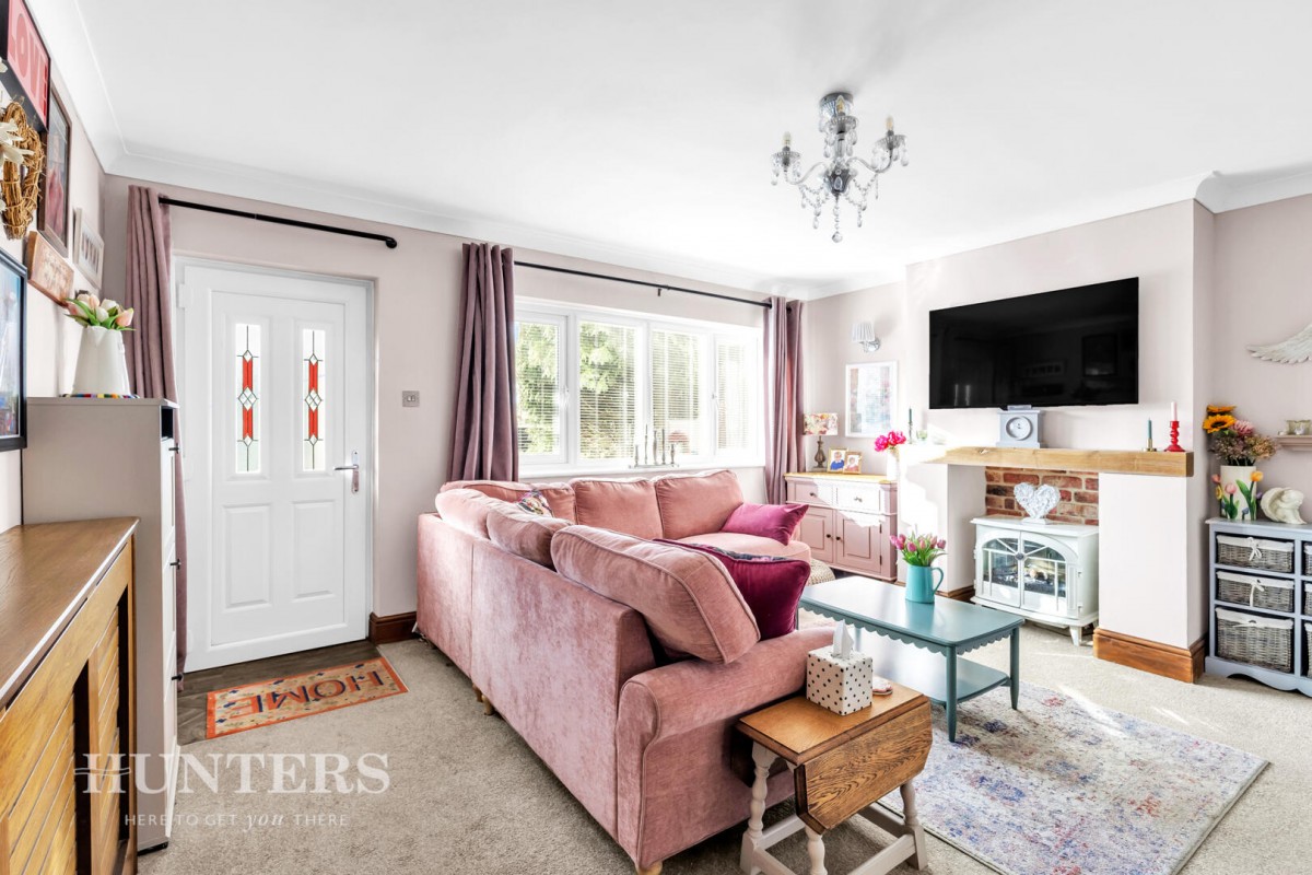 Haugh Lane, Newhey OL16 3RB