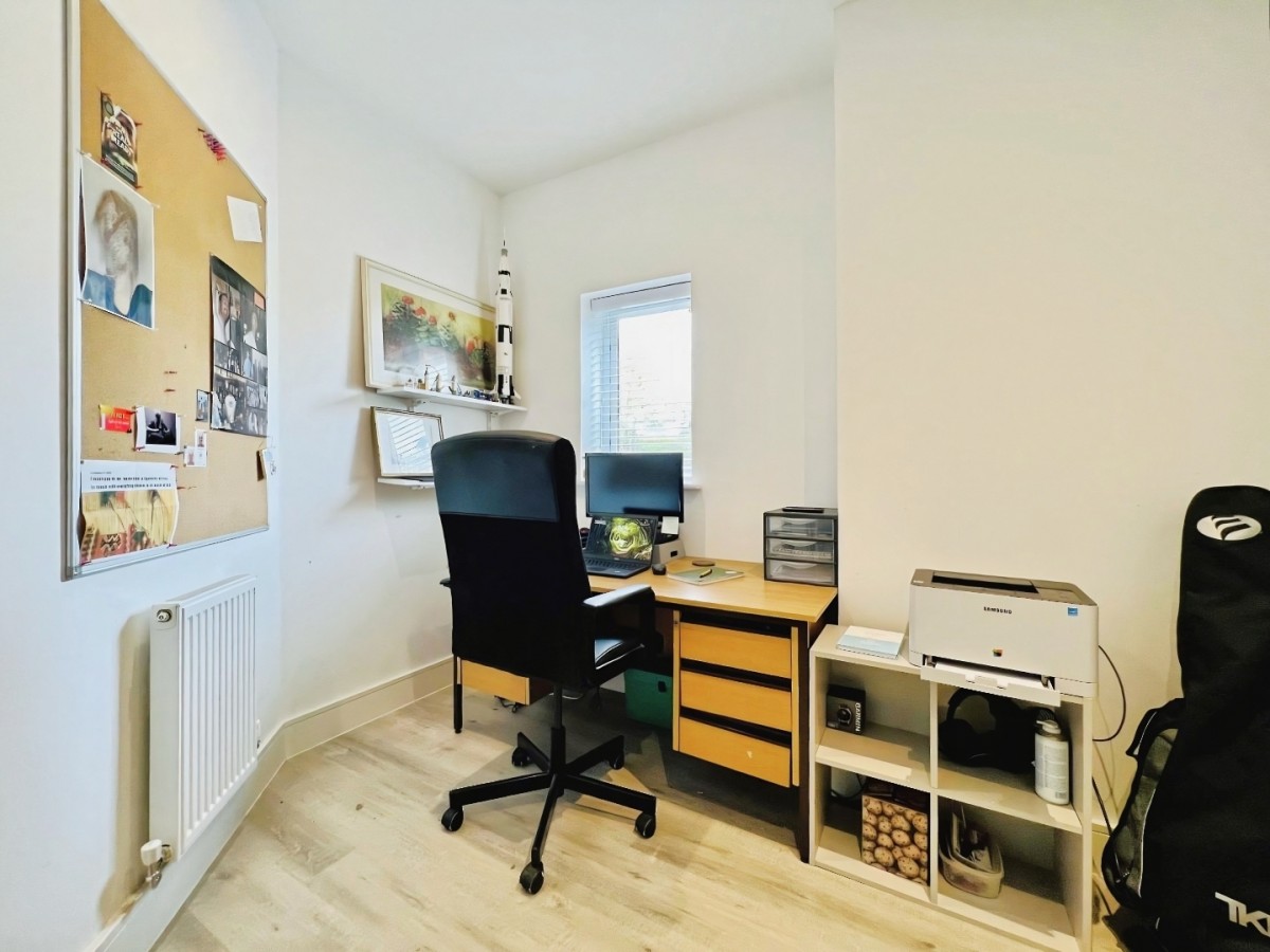 Meadows Grove, Chilmington Green