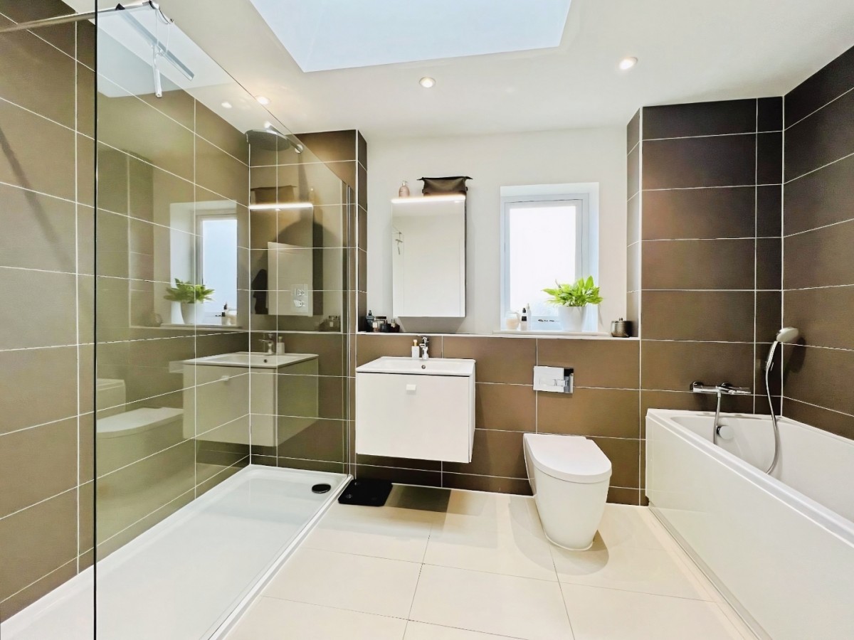 Meadows Grove, Chilmington Green