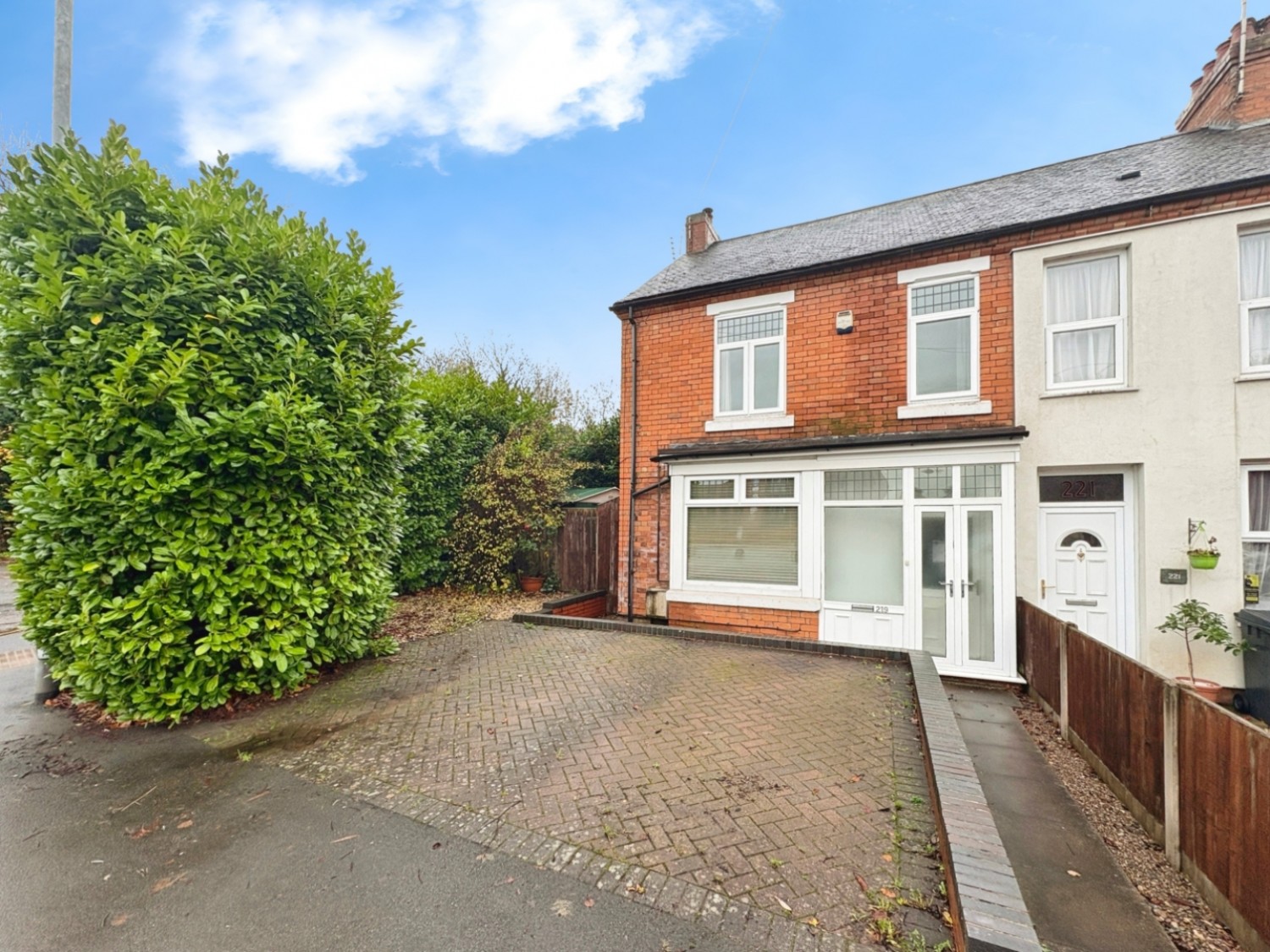 Birmingham Road, Redditch, B97