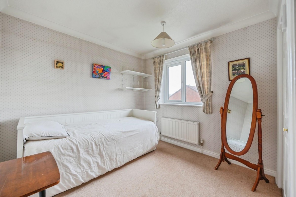 Gleneagles, Tamworth