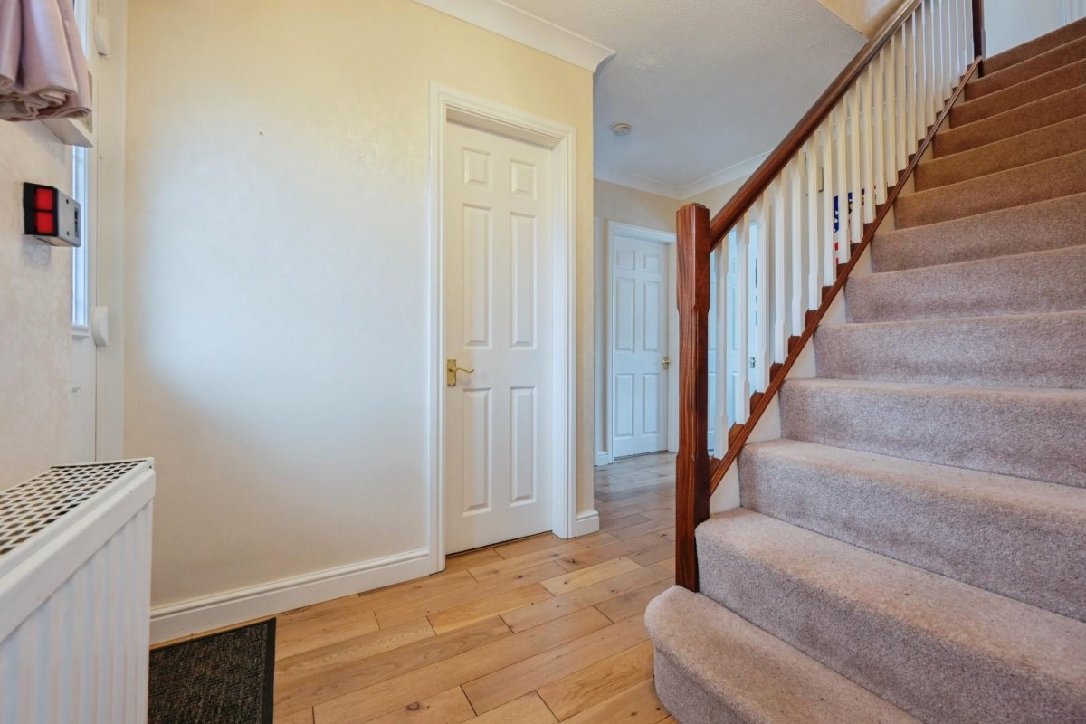 Gleneagles, Tamworth