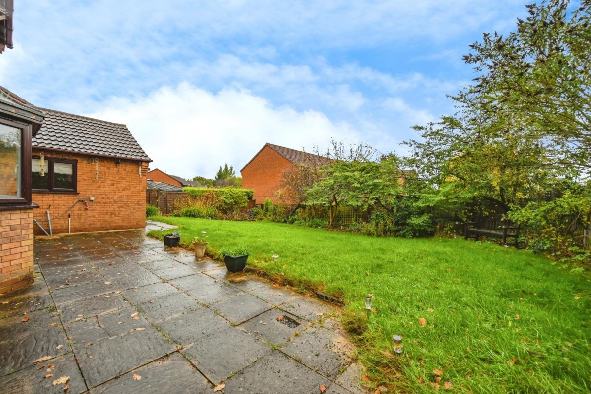 Gleneagles, Tamworth