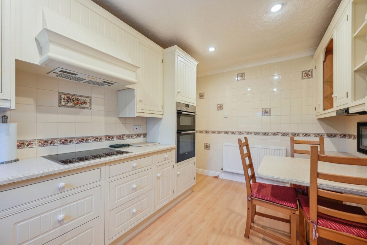 Gleneagles, Tamworth