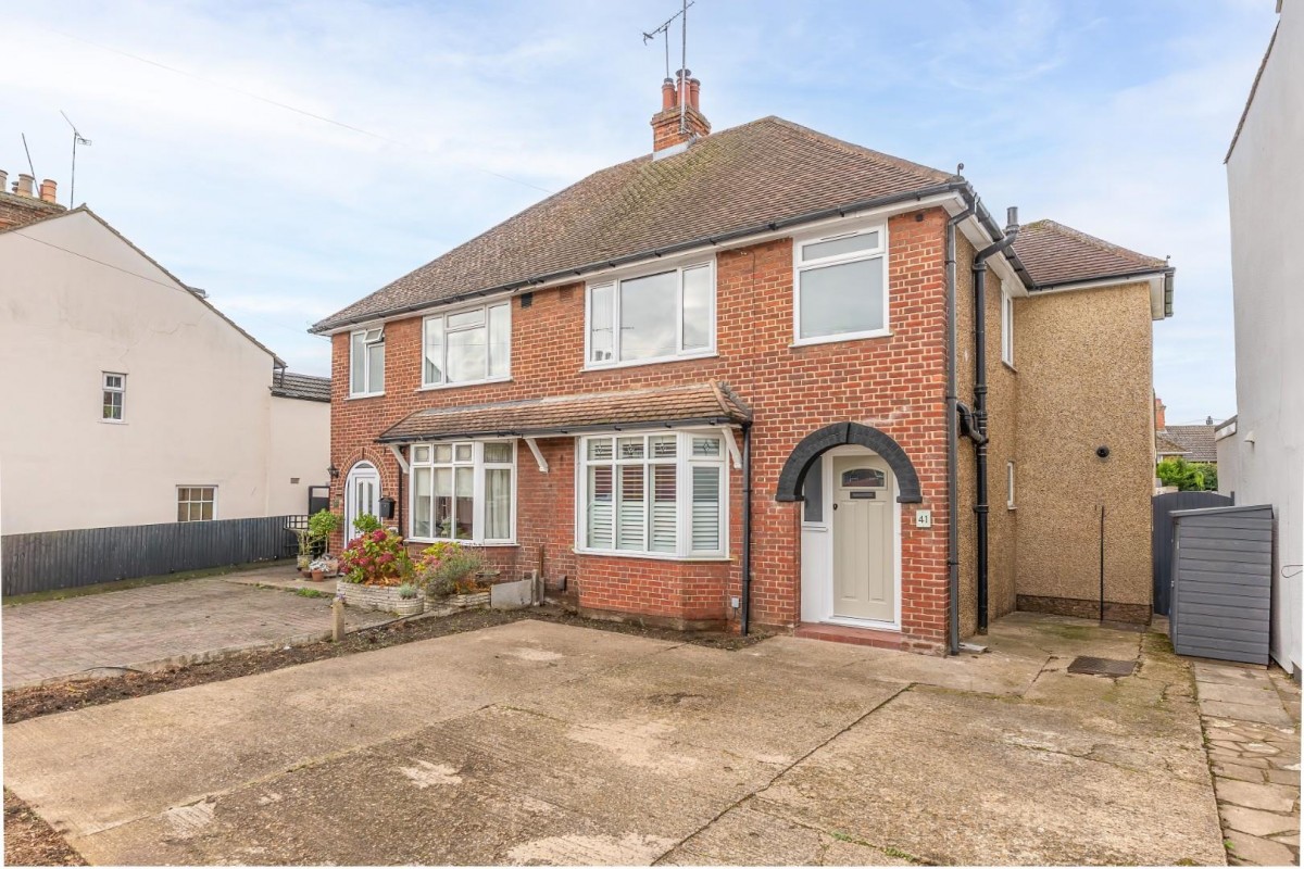 Heath Road, Leighton Buzzard