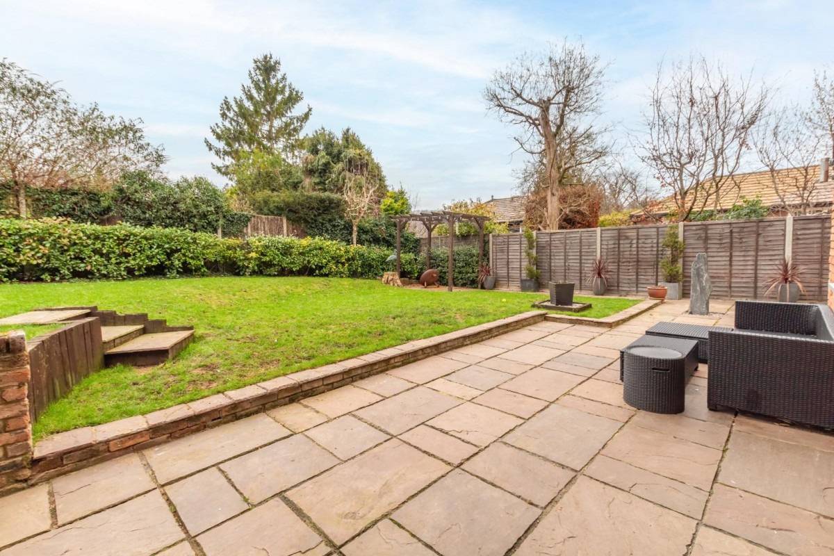 The Chestnuts, Beechwood Park, Felden