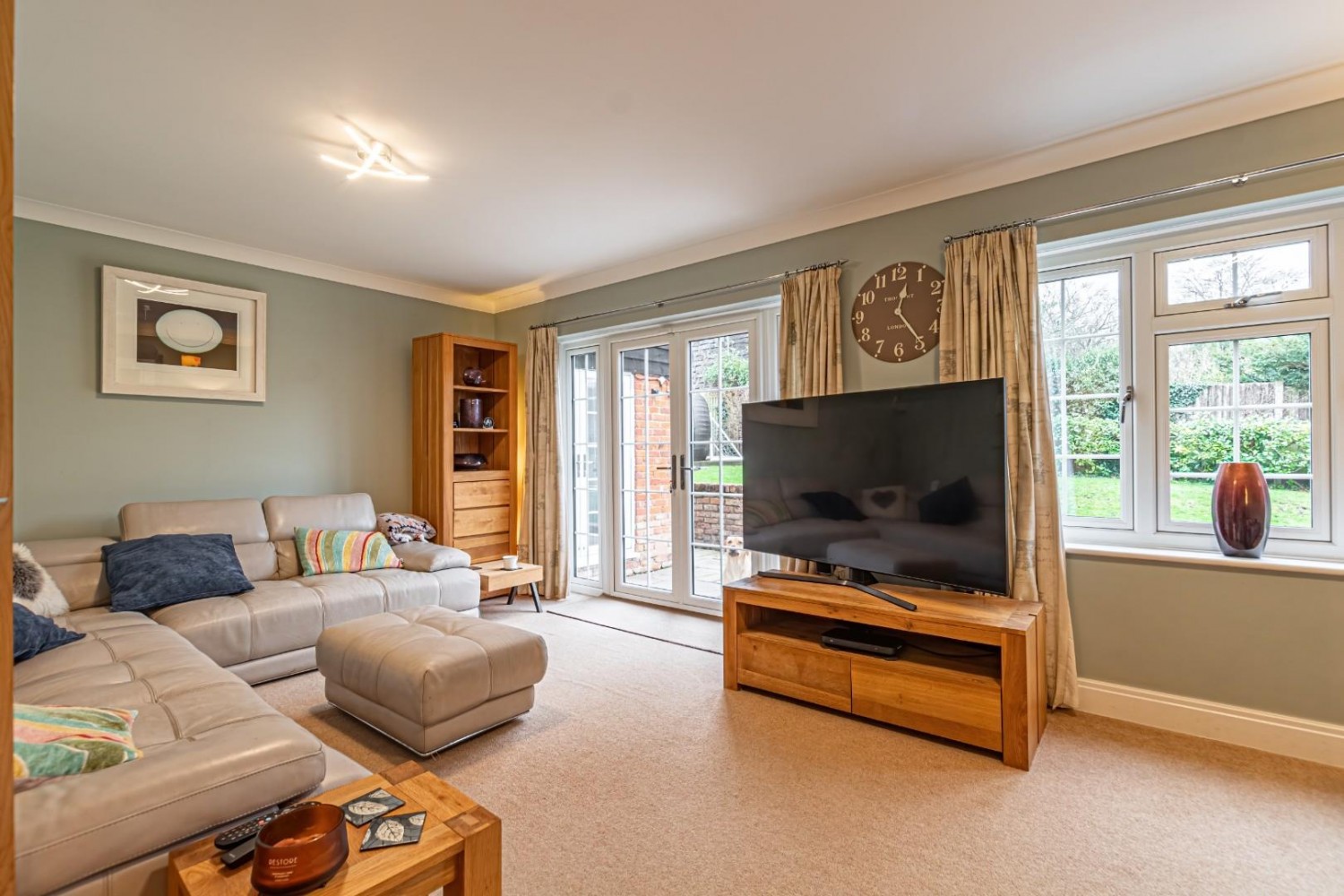 The Chestnuts, Beechwood Park, Felden