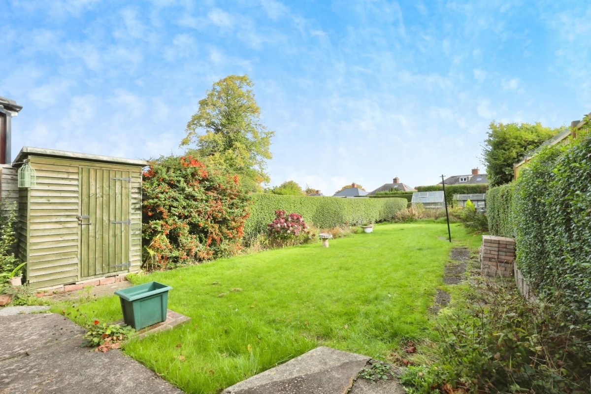 Thorpe House Rise, Norton Lees, Sheffield, S8 9NL