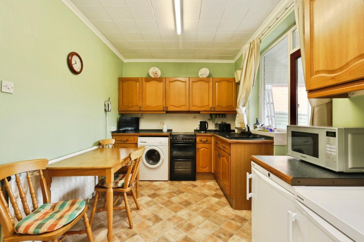 Thorpe House Rise, Norton Lees, Sheffield, S8 9NL
