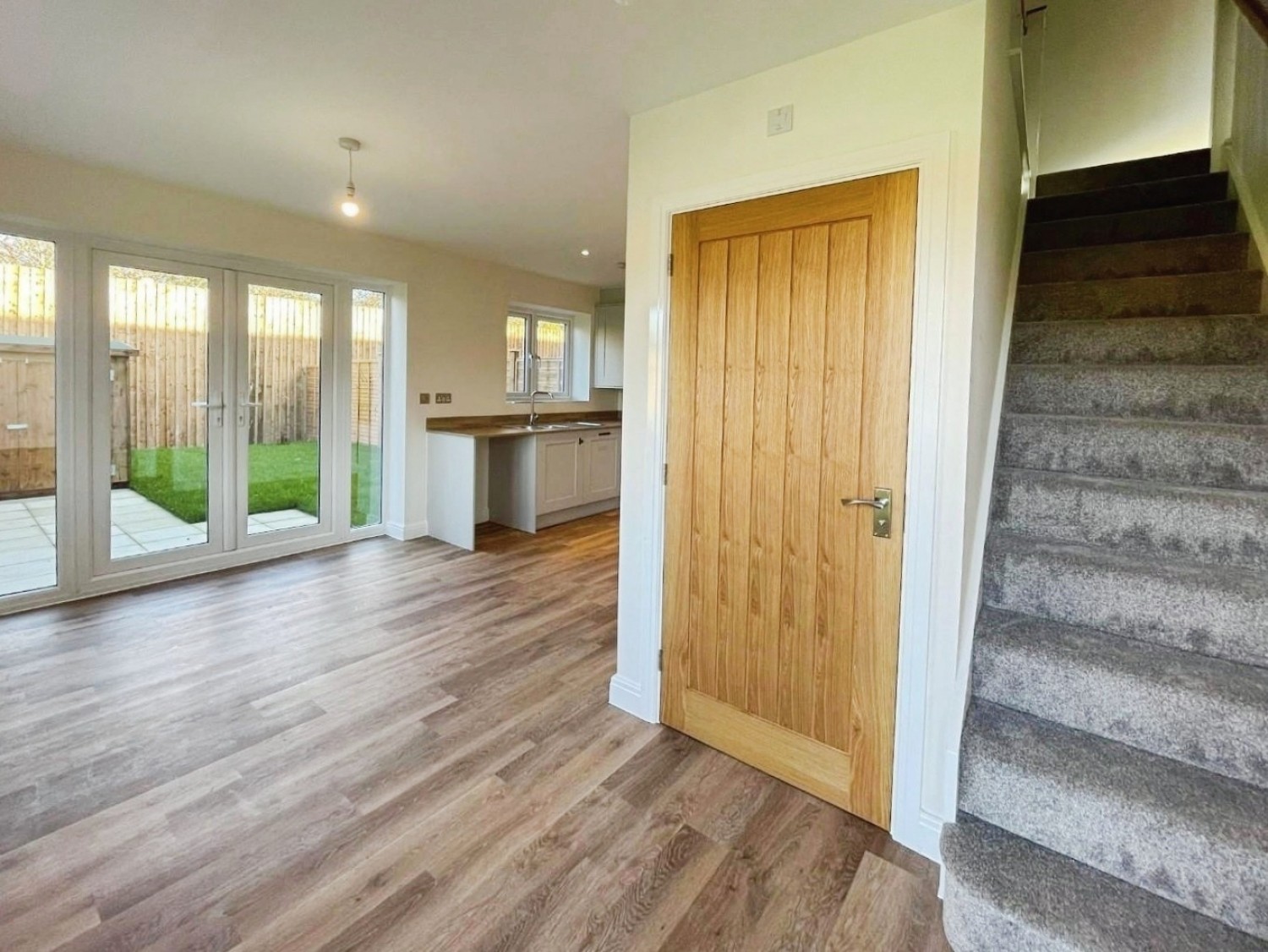 The Whitebeam, Lister Gardens, Cam, GL11