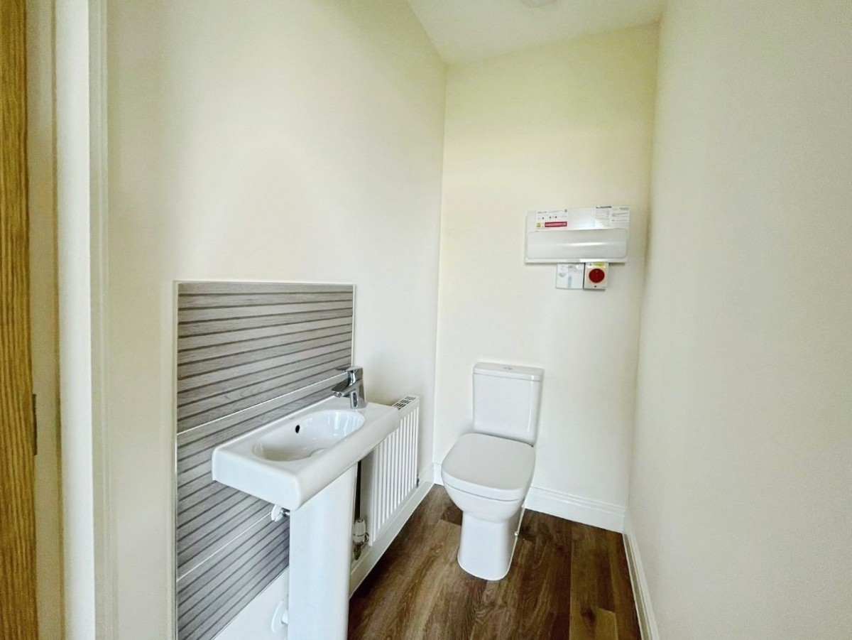 The Whitebeam, Lister Gardens, Cam, GL11