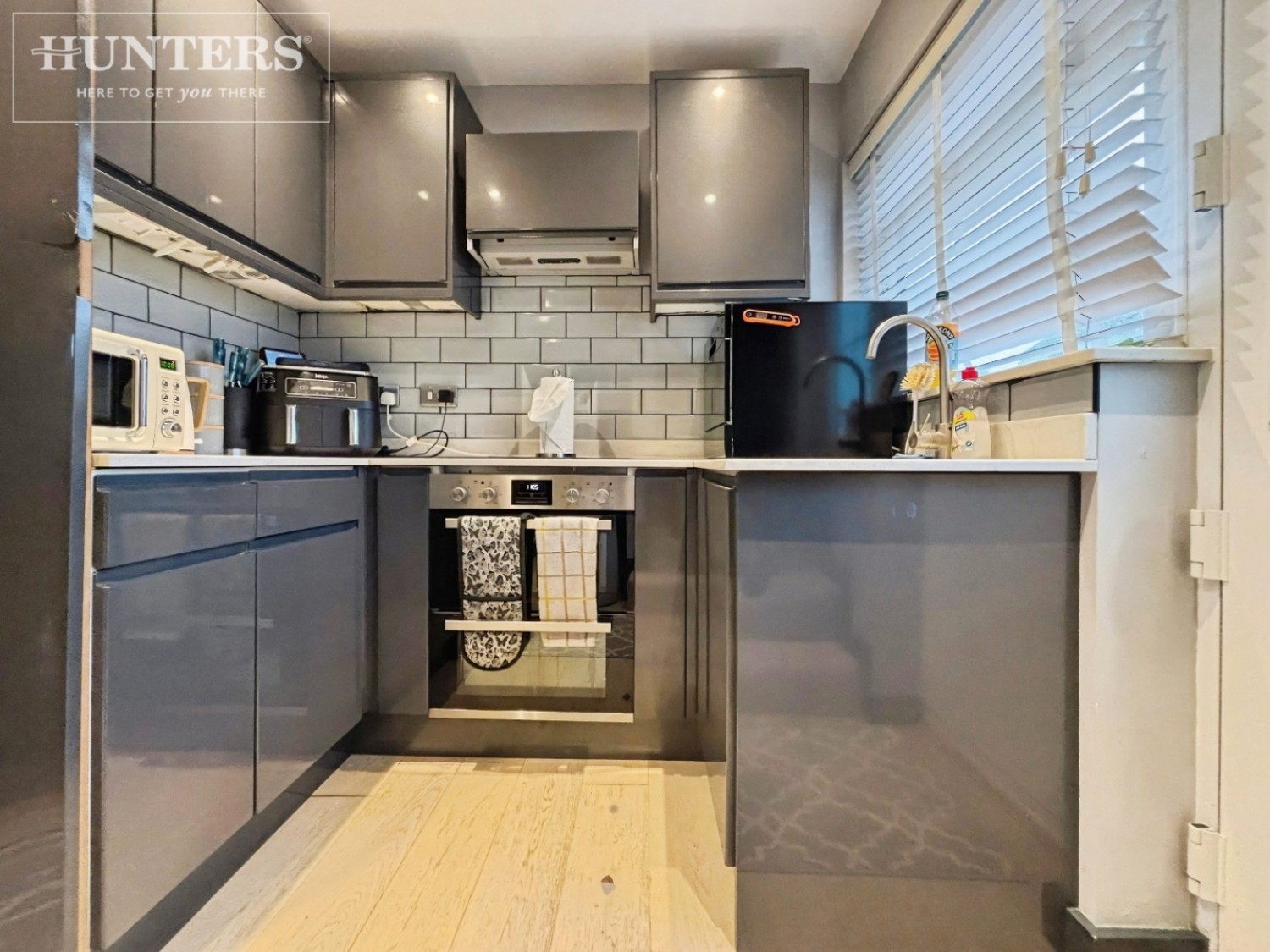 The Gate, Dodworth, Barnsley, S75 3LE