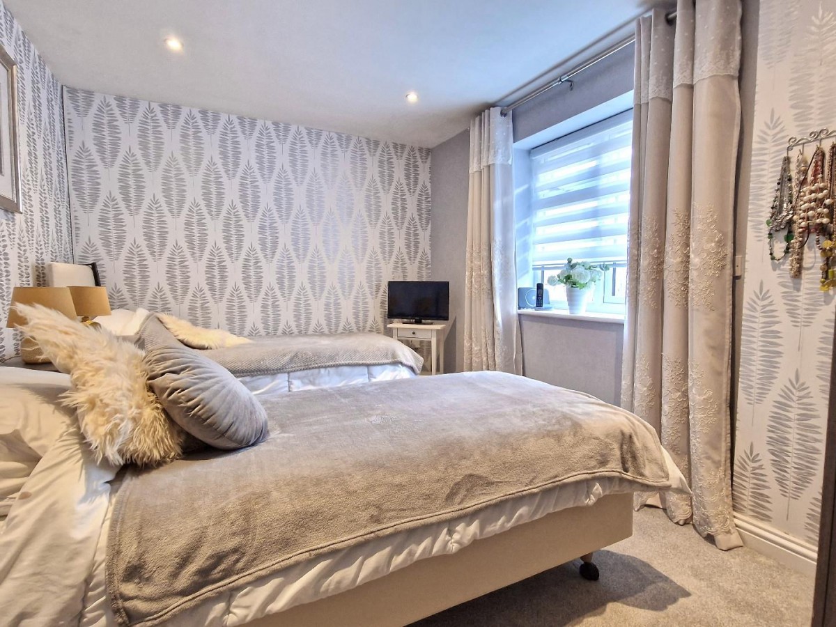 Main Street, Fringford, Oxfordshire