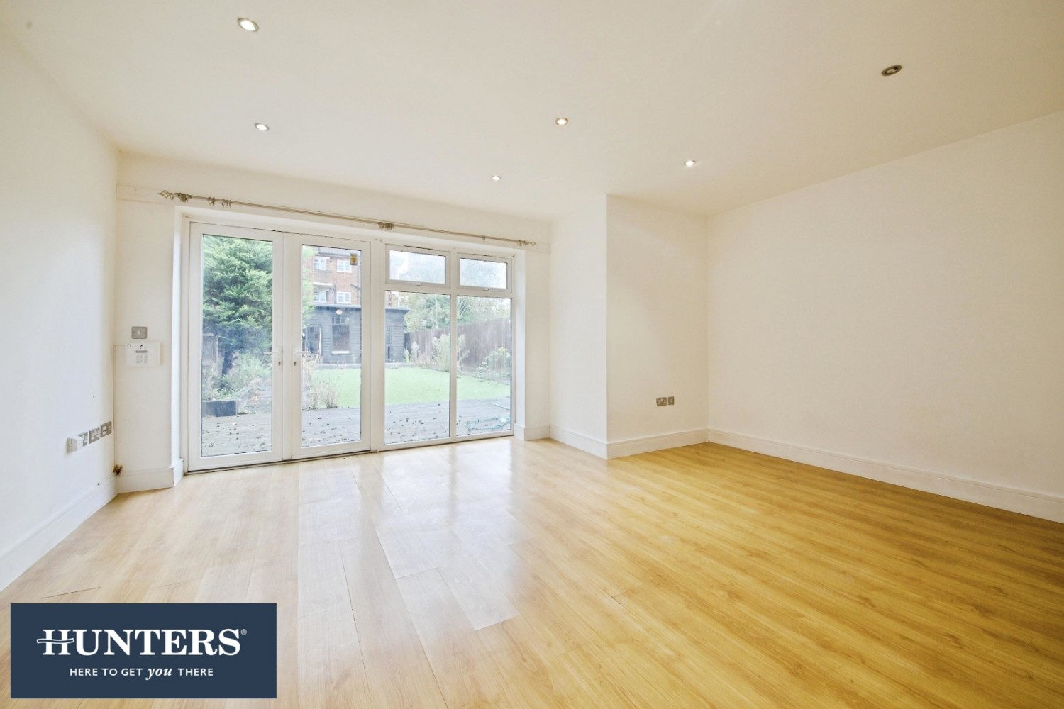 Connaught Road, Harrow