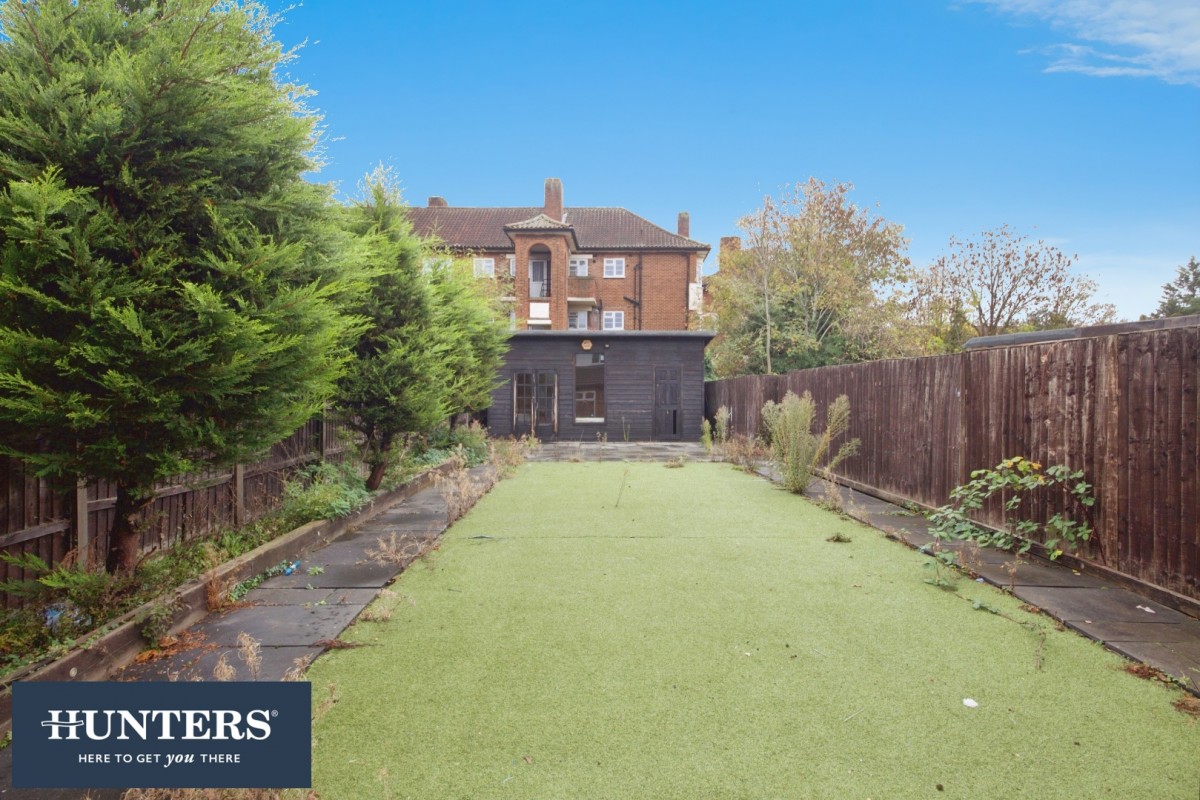 Connaught Road, Harrow