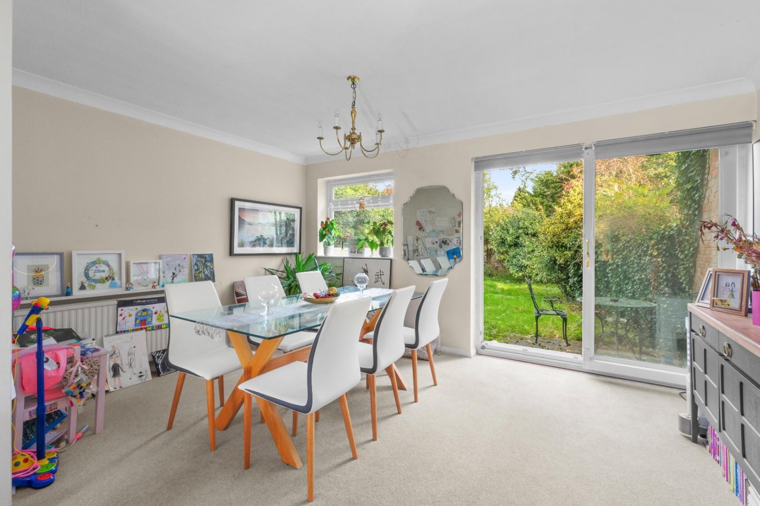 Devonshire Close, Amersham, Buckinghamshire, HP6 5JG