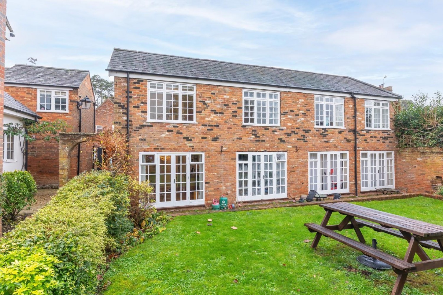 London Road, Aston Clinton, Aylesbury