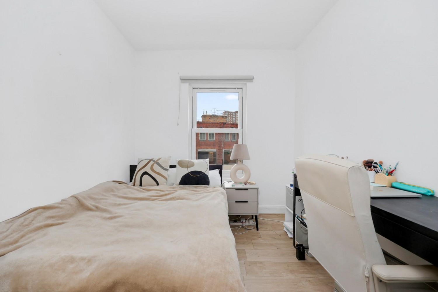 Sylvester Path, Hackney Central, E8