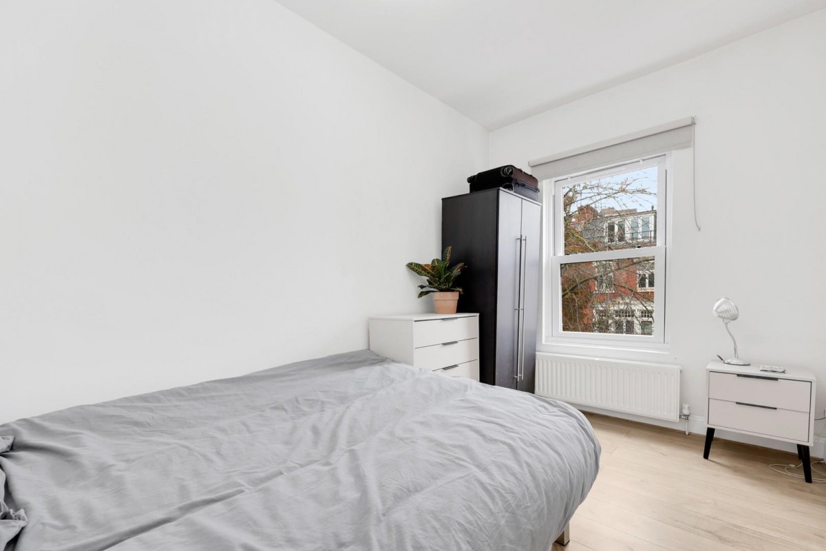 Sylvester Path, Hackney Central, E8