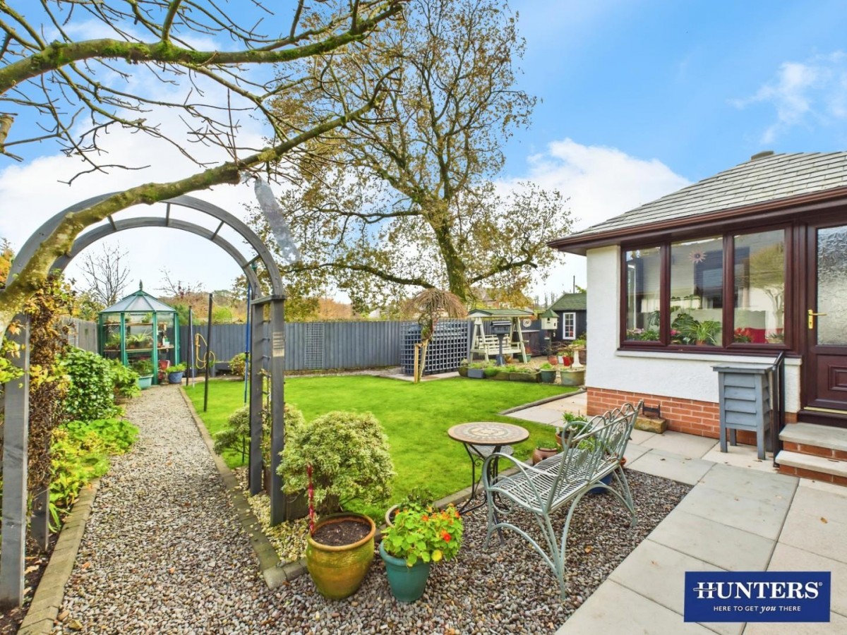 The Swallows, 4 Holmlea, Ashyards Road, Eaglesfield, Lockerbie, DG11