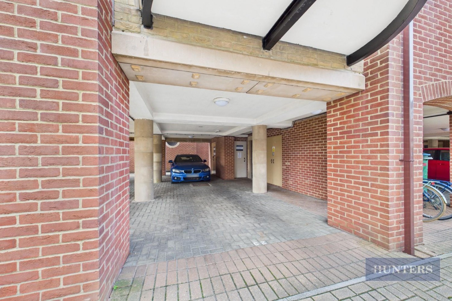 Asturias Way, Ocean Village