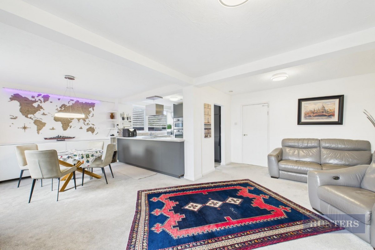 Asturias Way, Ocean Village