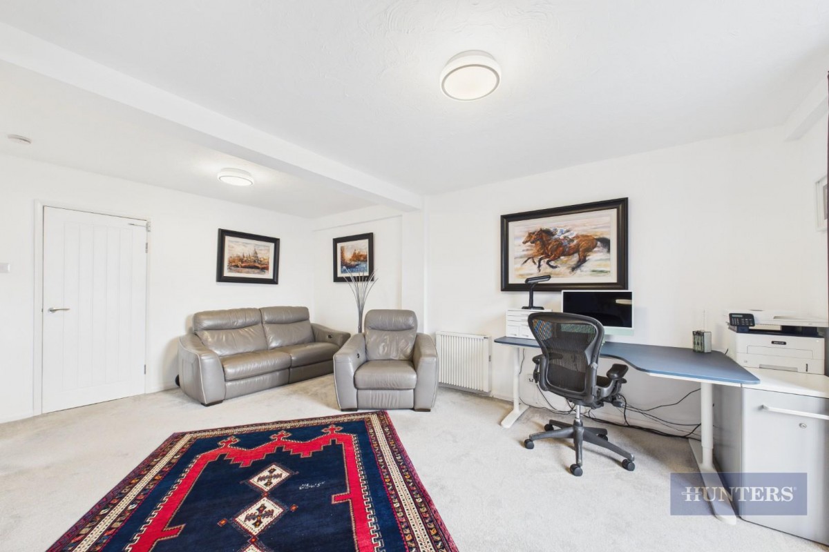 Asturias Way, Ocean Village