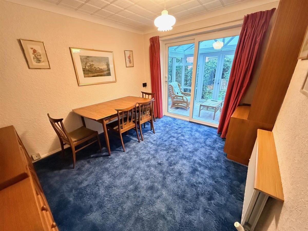 Vicarage Road, Wollaston, Stourbridge, DY8 4NP