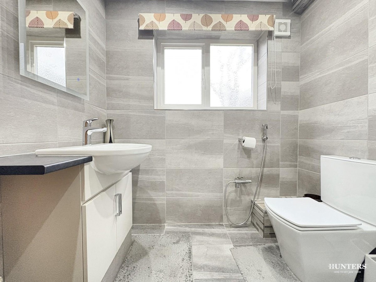 Henley Avenue, Dewsbury