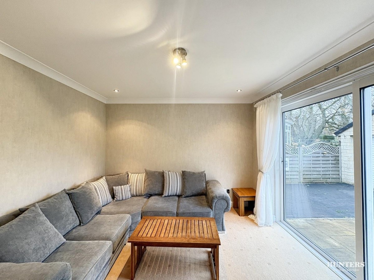 Henley Avenue, Dewsbury