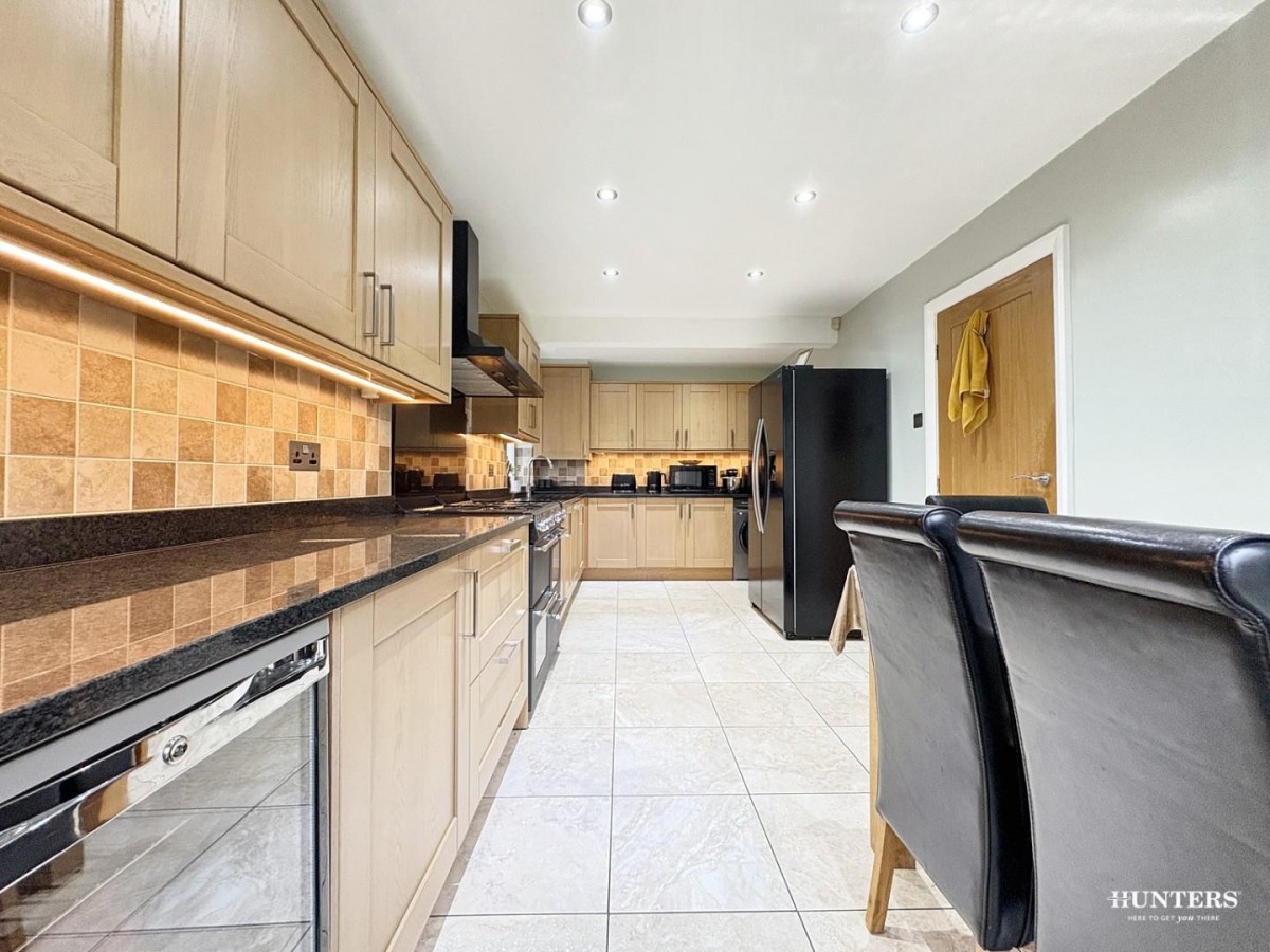 Henley Avenue, Dewsbury