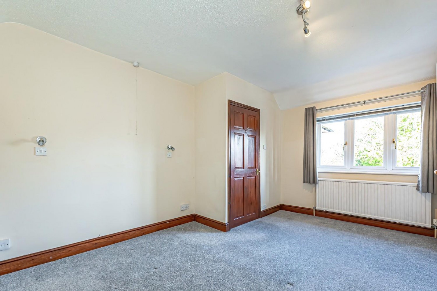 Vicarage Road, Marsworth