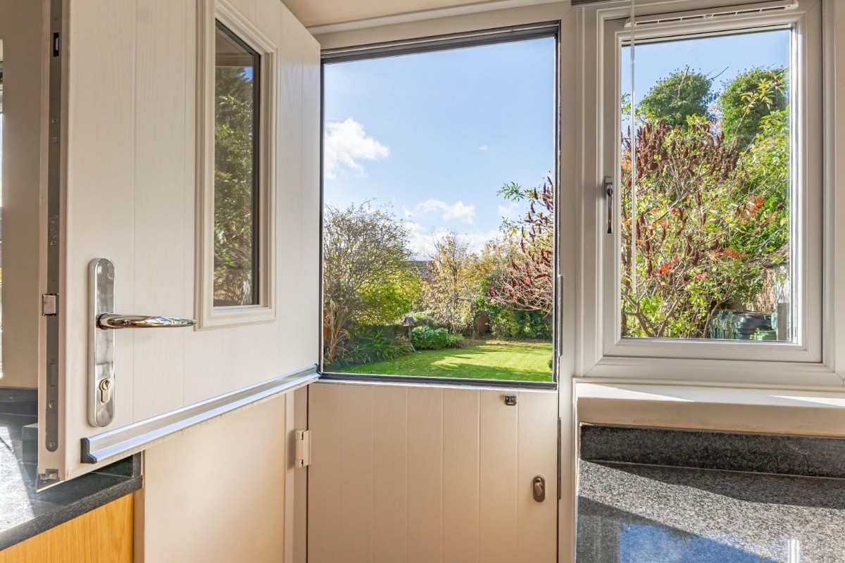 Vicarage Road, Marsworth